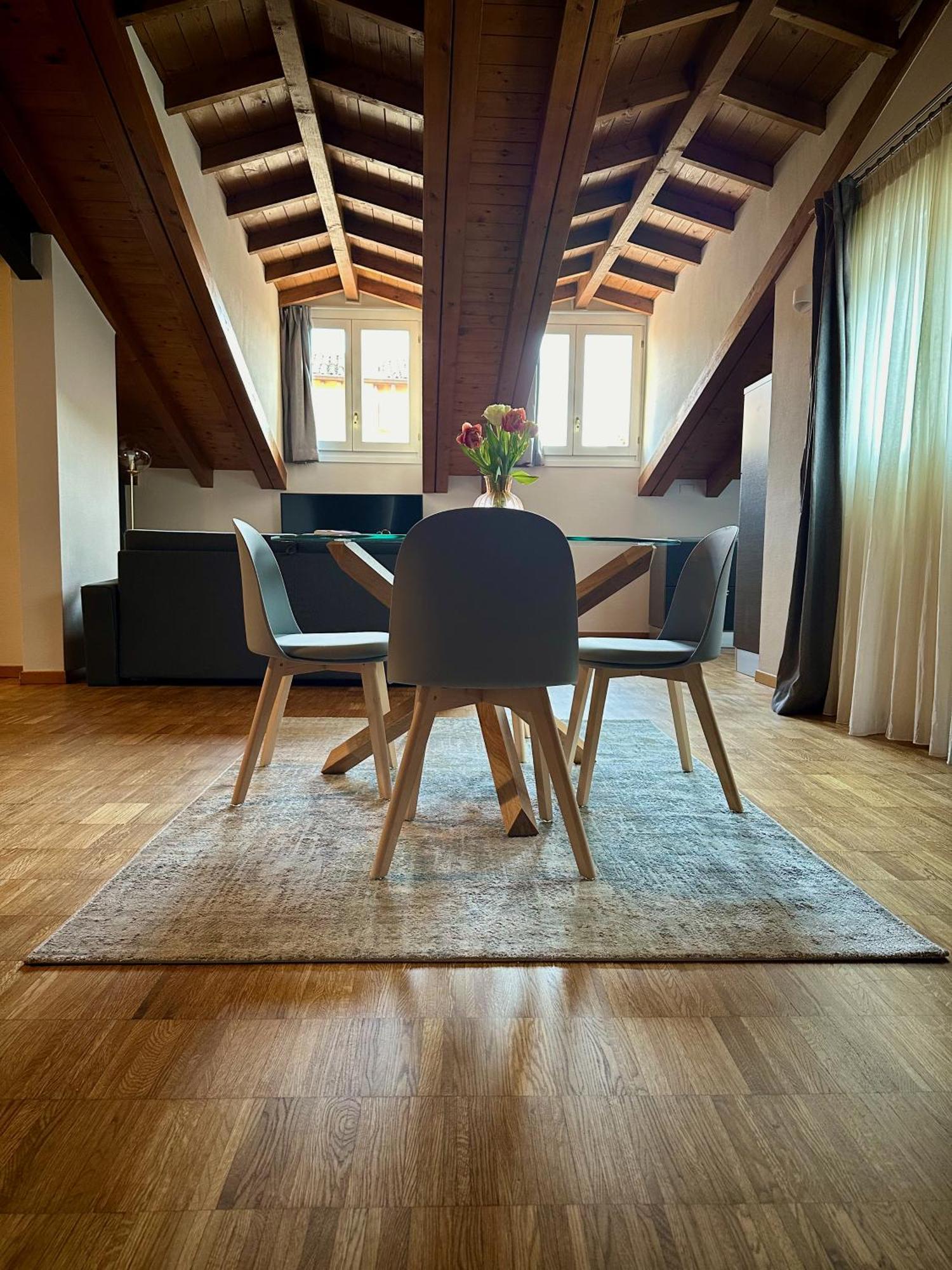 Magic Place Bergamo! Relax Apartment With Terrace In The Heart Of The City Bagian luar foto