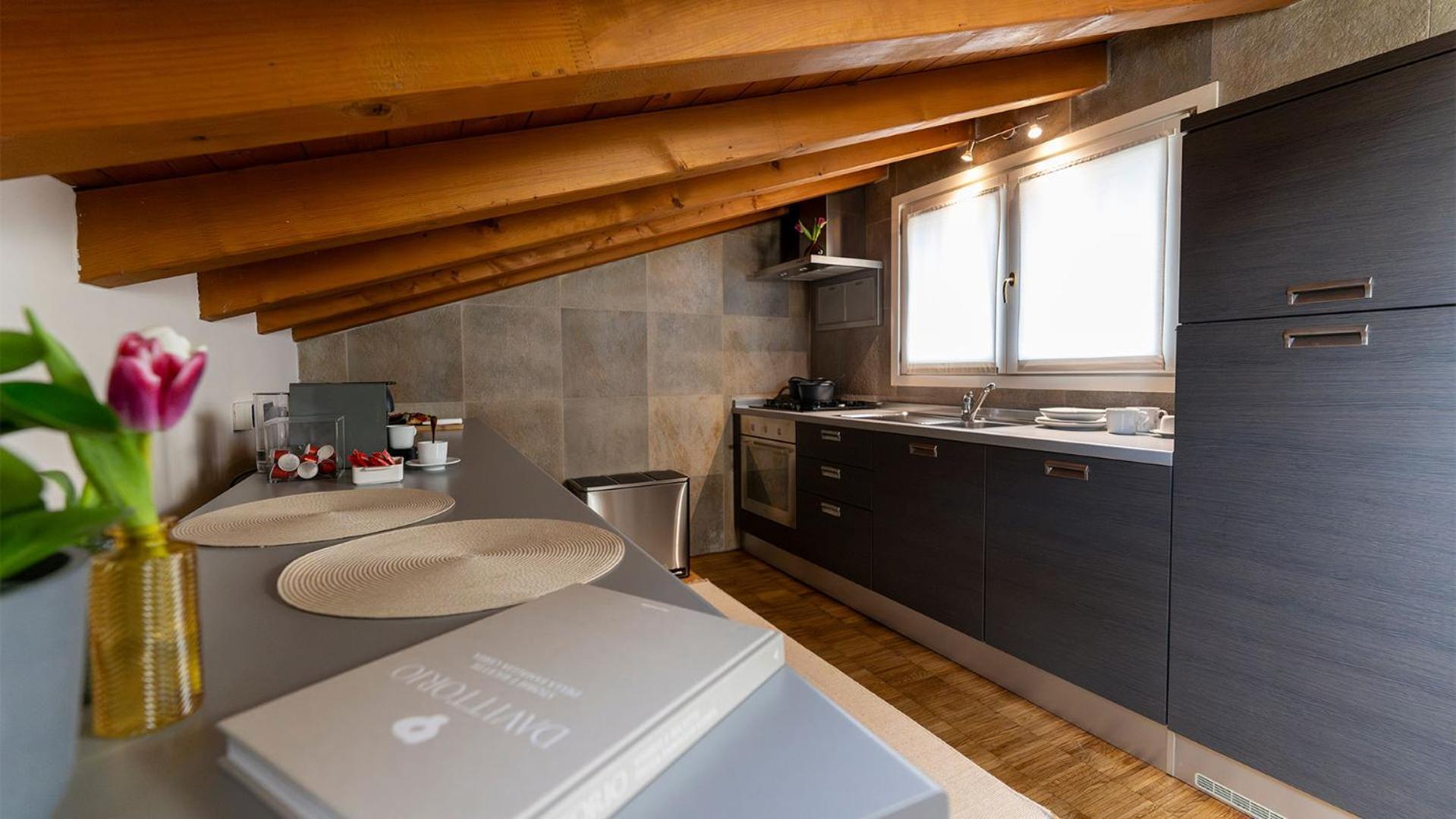 Magic Place Bergamo! Relax Apartment With Terrace In The Heart Of The City Bagian luar foto