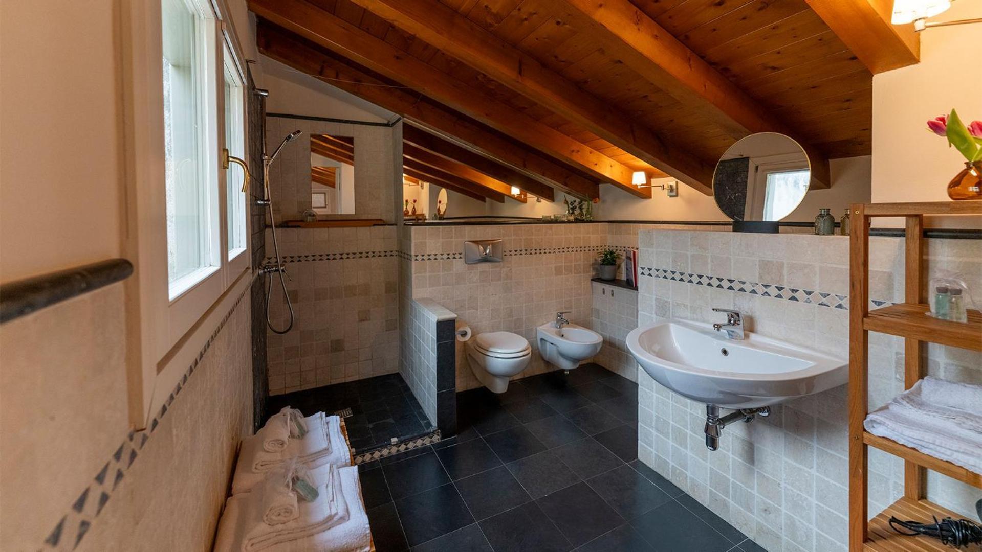 Magic Place Bergamo! Relax Apartment With Terrace In The Heart Of The City Bagian luar foto